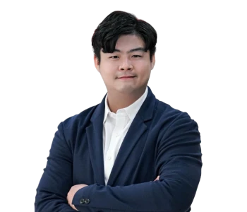 Mr. Thanakorn Chatvichian
